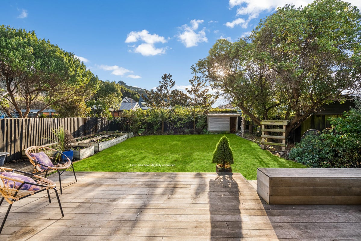 8 Hardwicke Street, Sumner, Christchurch - Carousel 1