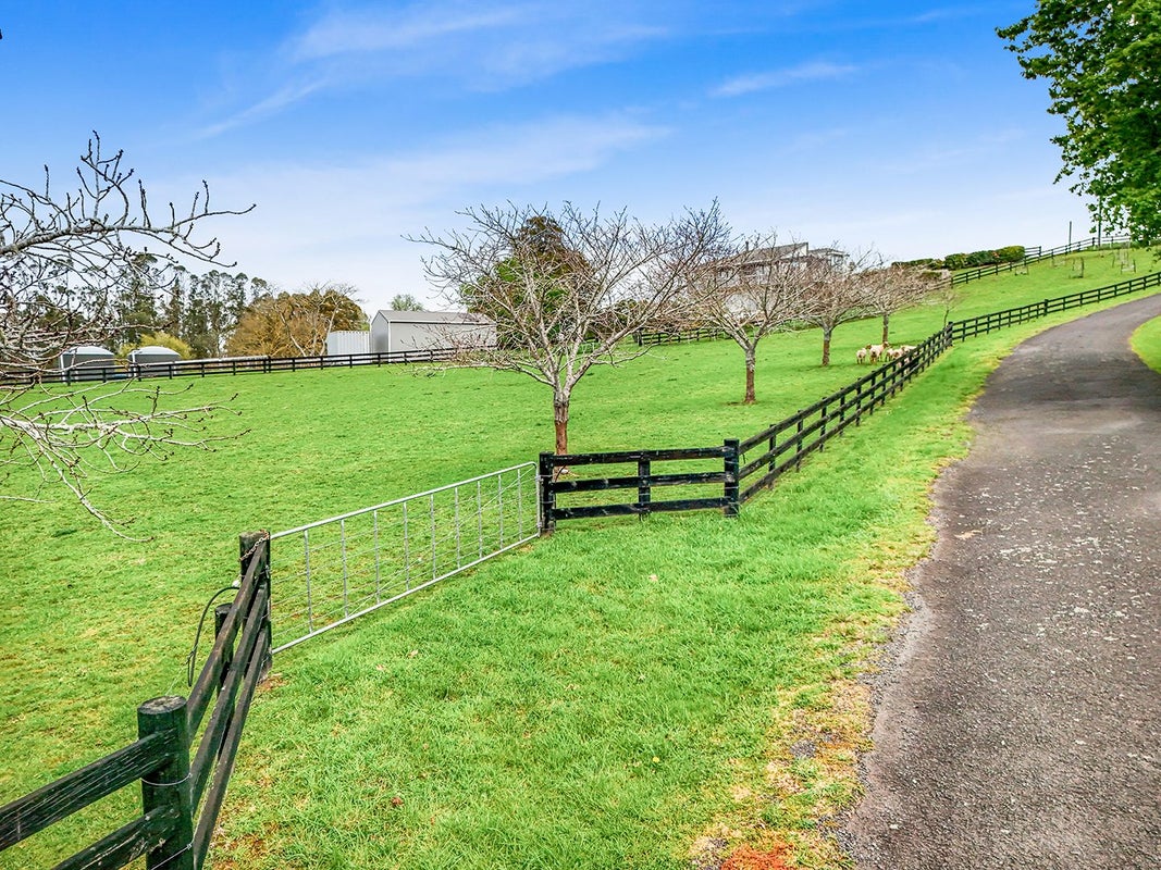 6/7 Faiping Road, Rukuhia, Hamilton - Carousel 2