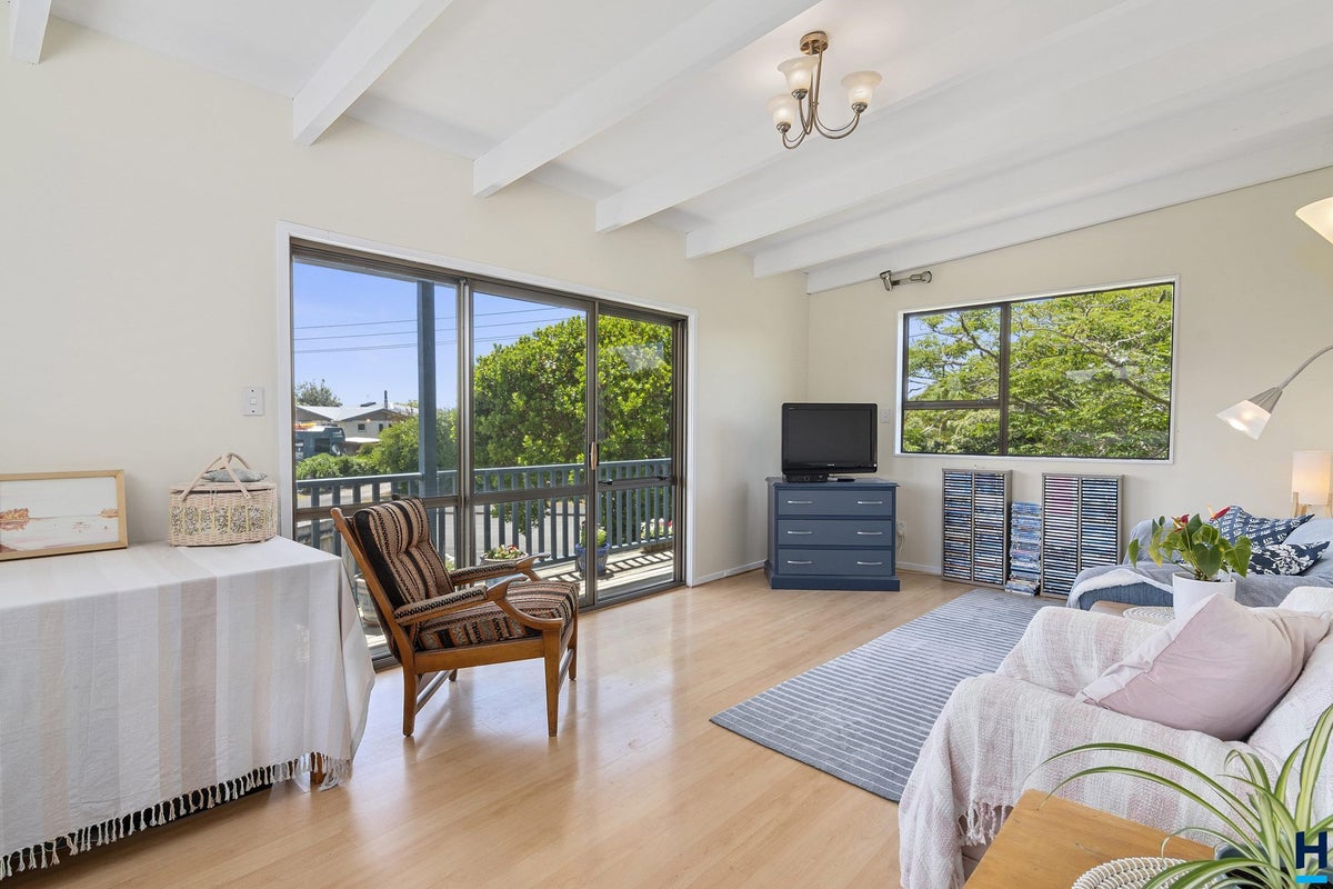 14 Broadsea Avenue, Ruby Bay, Mapua - Carousel 1
