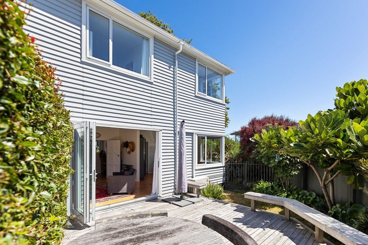 93 Namata Road, One Tree Hill, Auckland - Carousel 1