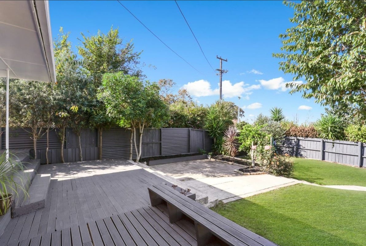 184 Tuhikaramea Road, Dinsdale, Hamilton - Carousel 19