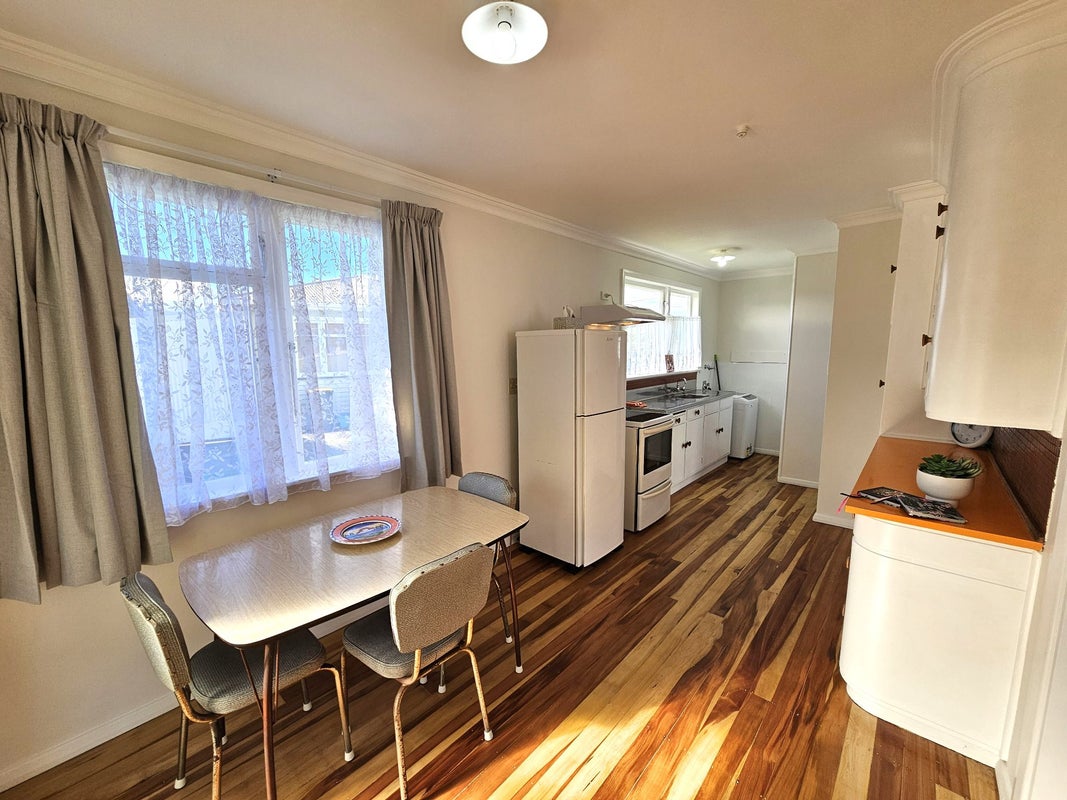 11 Middlesex Street, Levin, Levin - Carousel 2