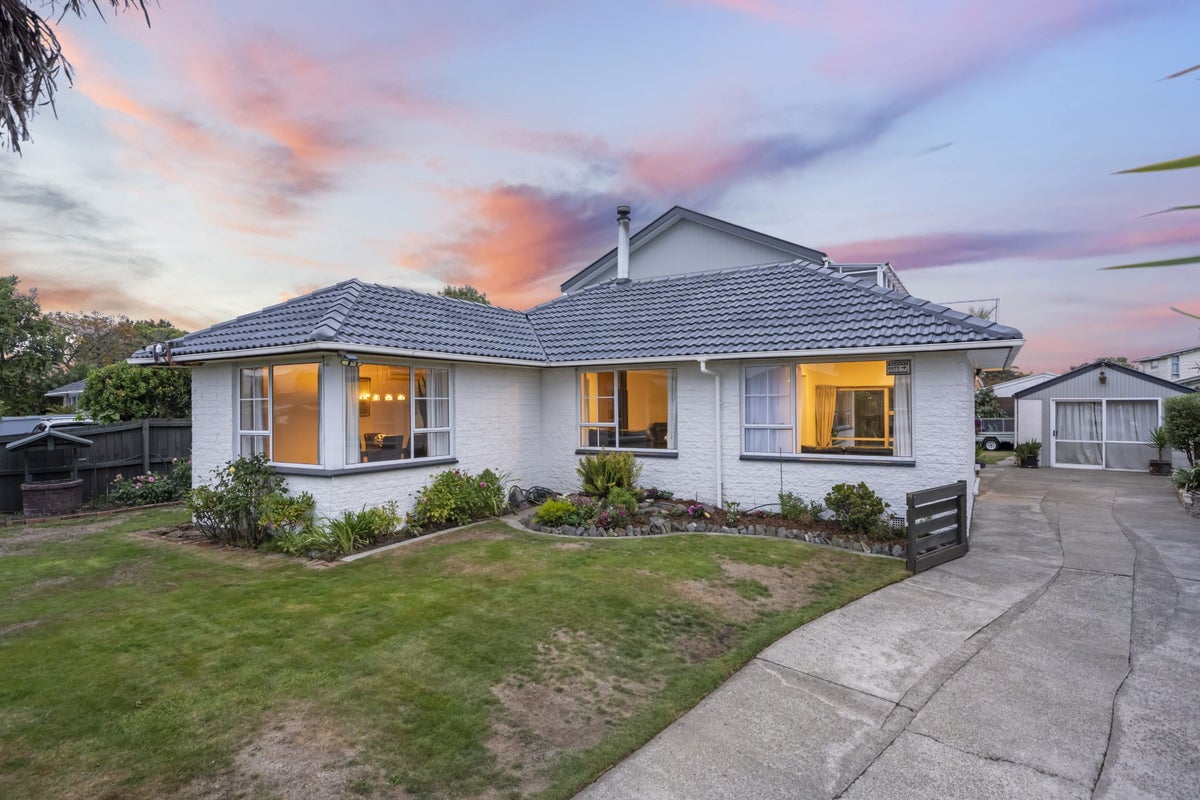 241 Shortland Street, Aranui, Christchurch - Carousel 1