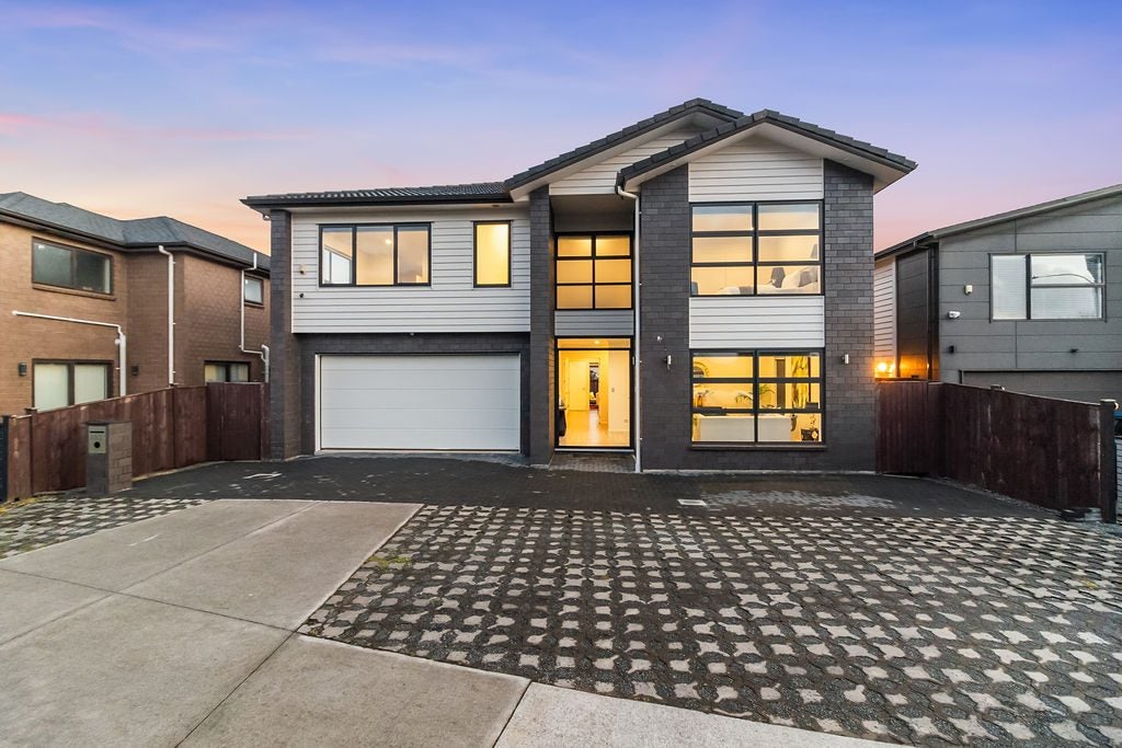 265 Flat Bush School Road, Flat Bush, Manukau City, Auckland - Carousel 1