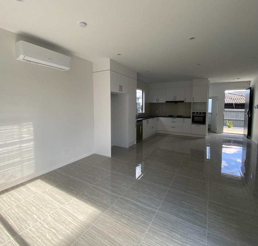 10B Pax Avenue, Forrest Hill, Auckland - Carousel 2