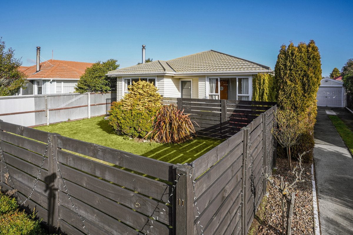 17 Aurora Street, Hei Hei, Christchurch - Carousel 1
