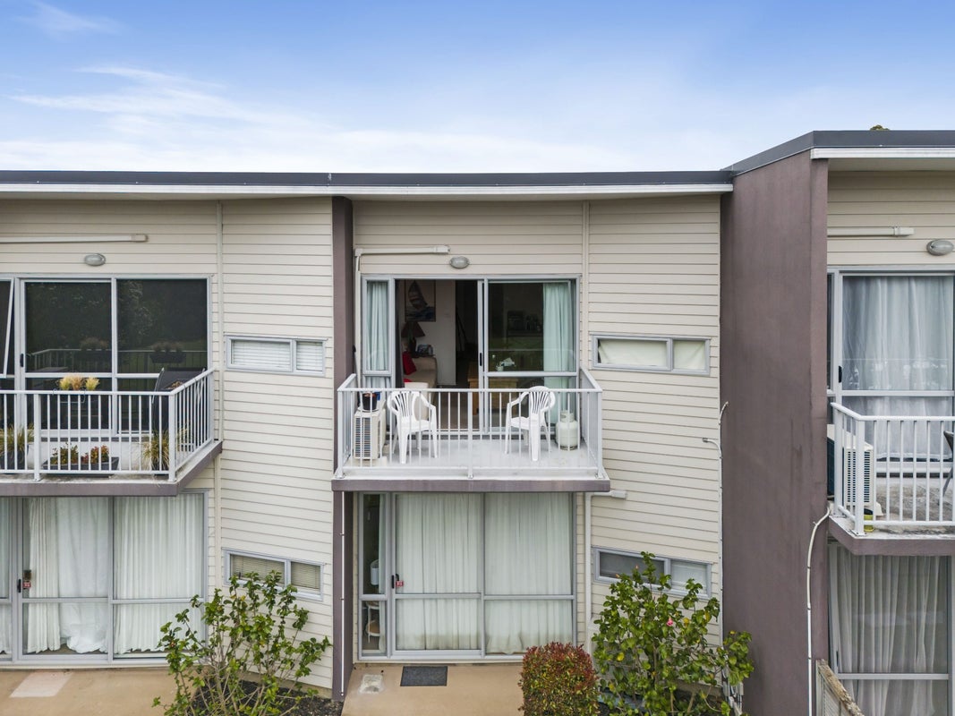 76/7 Kelvin Hart Drive, East Tamaki, Auckland - Carousel 2