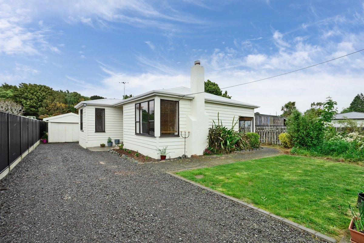6 Allan Street, Otatara - Carousel 1