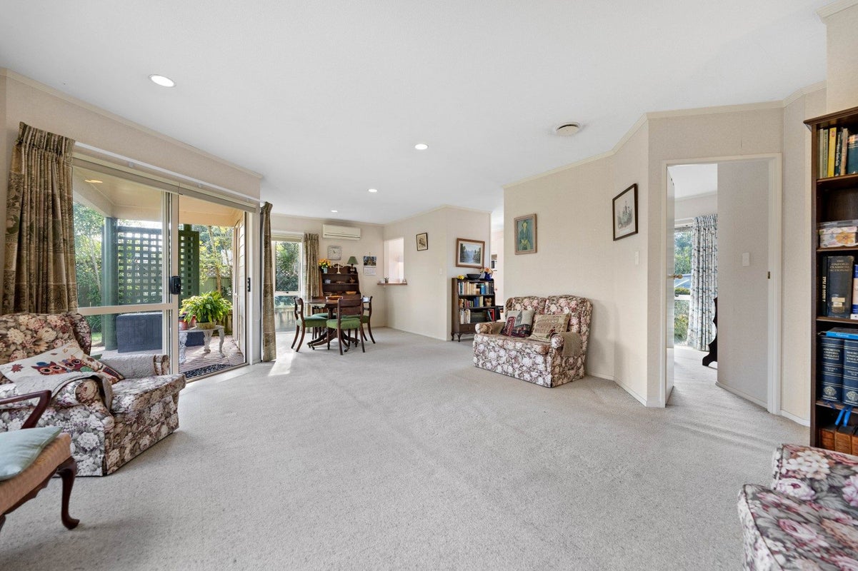 9B Short Street, Claudelands, Hamilton - Carousel 2