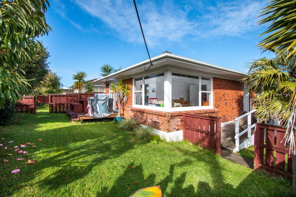 1/12 Walter Street, Hauraki, Auckland - Carousel 2