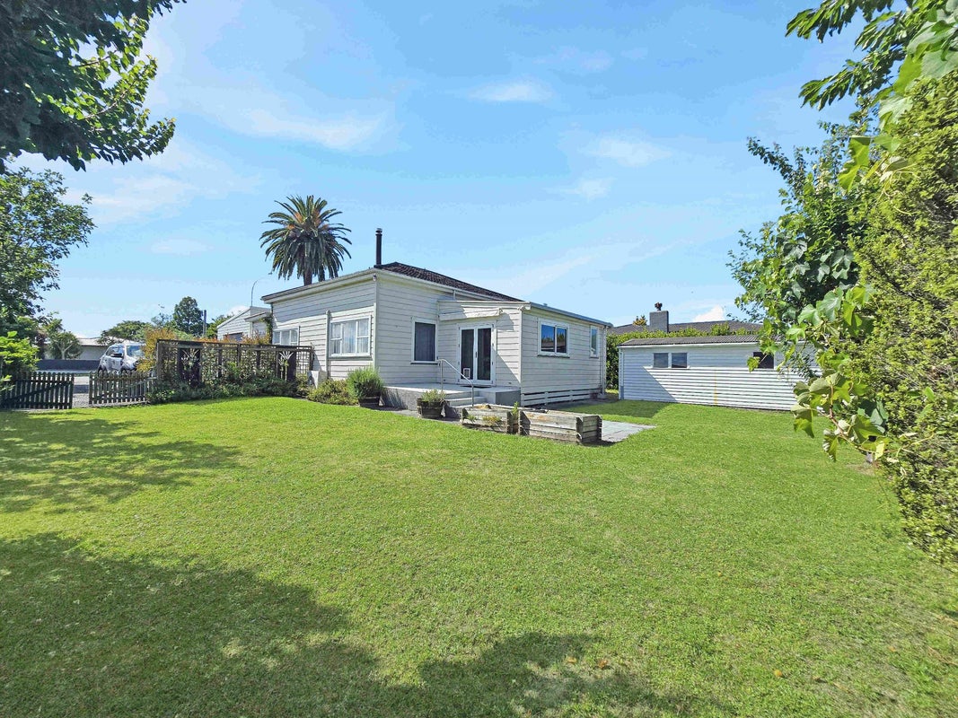 20 Church Road, Taradale, Napier - Carousel 1