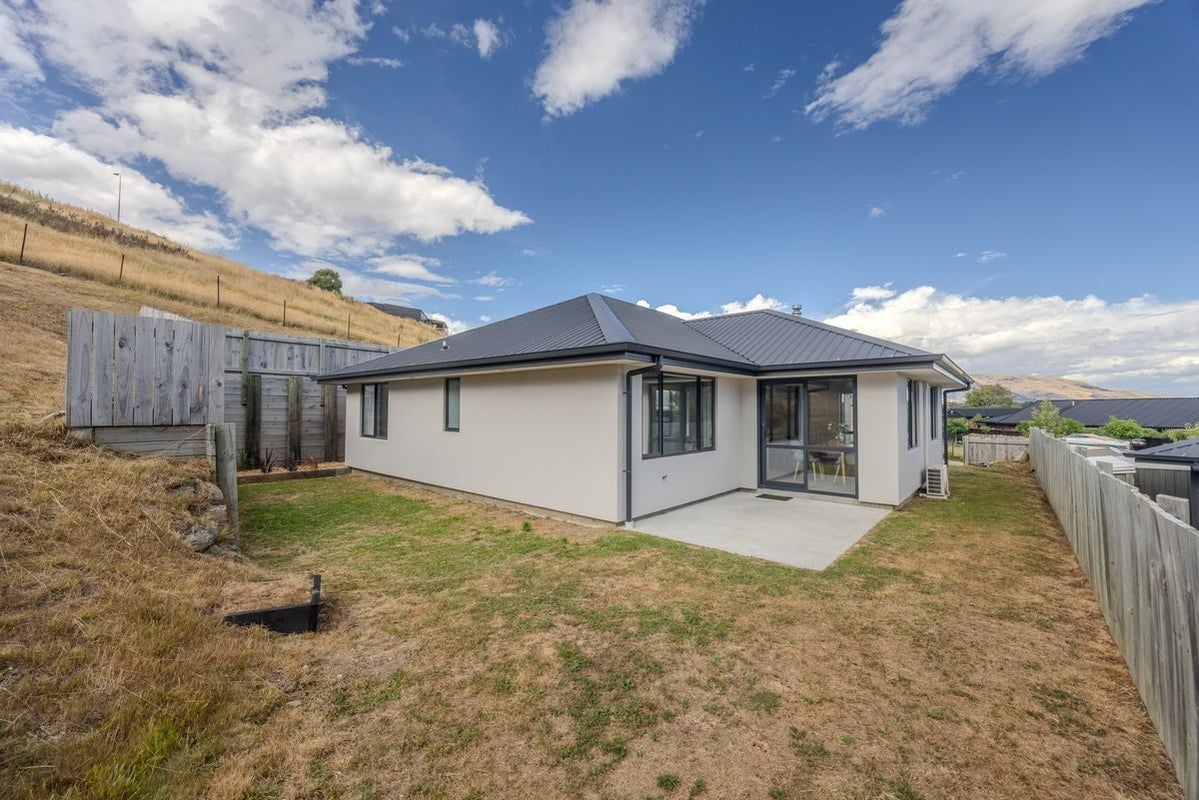 43B Hewson Crescent, Wanaka - Carousel 24