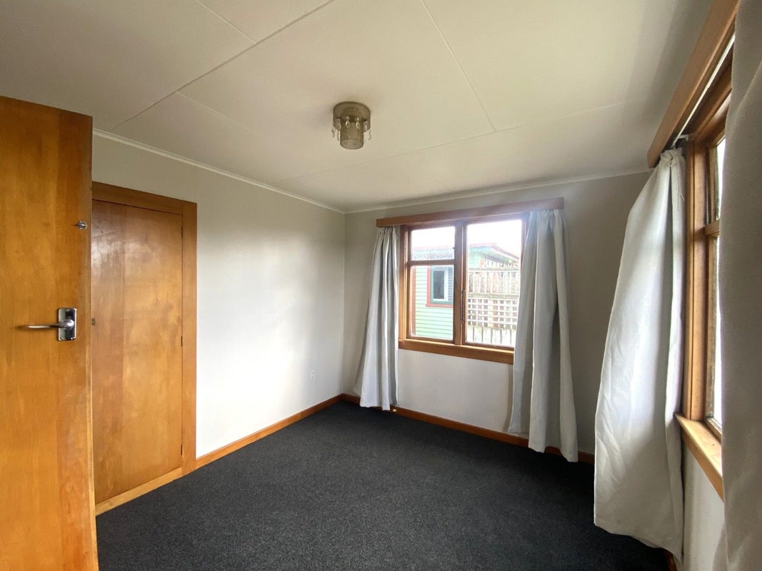 16 Fraser Street, Waikiwi, Invercargill - Carousel 10