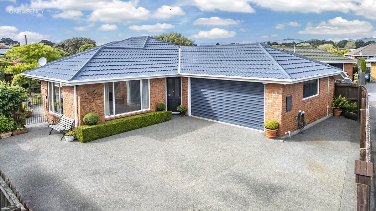 5 Tully Lane, North New Brighton, Christchurch - Carousel 1