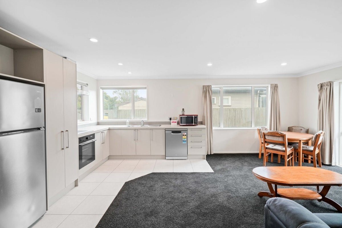 3A Neill Street, Hornby, Christchurch - Carousel 2