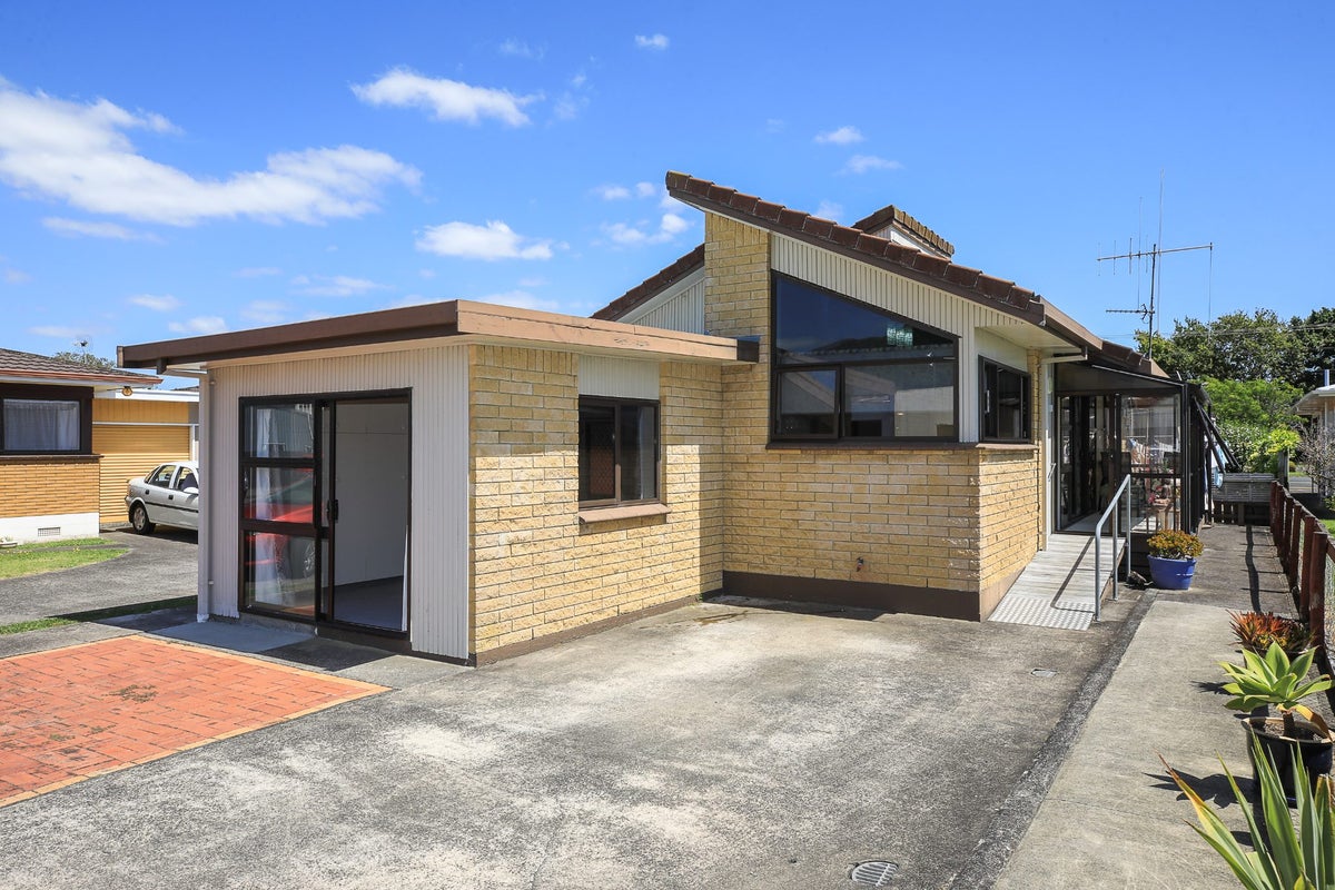 312 Queen Sh25 Street, THAMES, Thames - Carousel 1