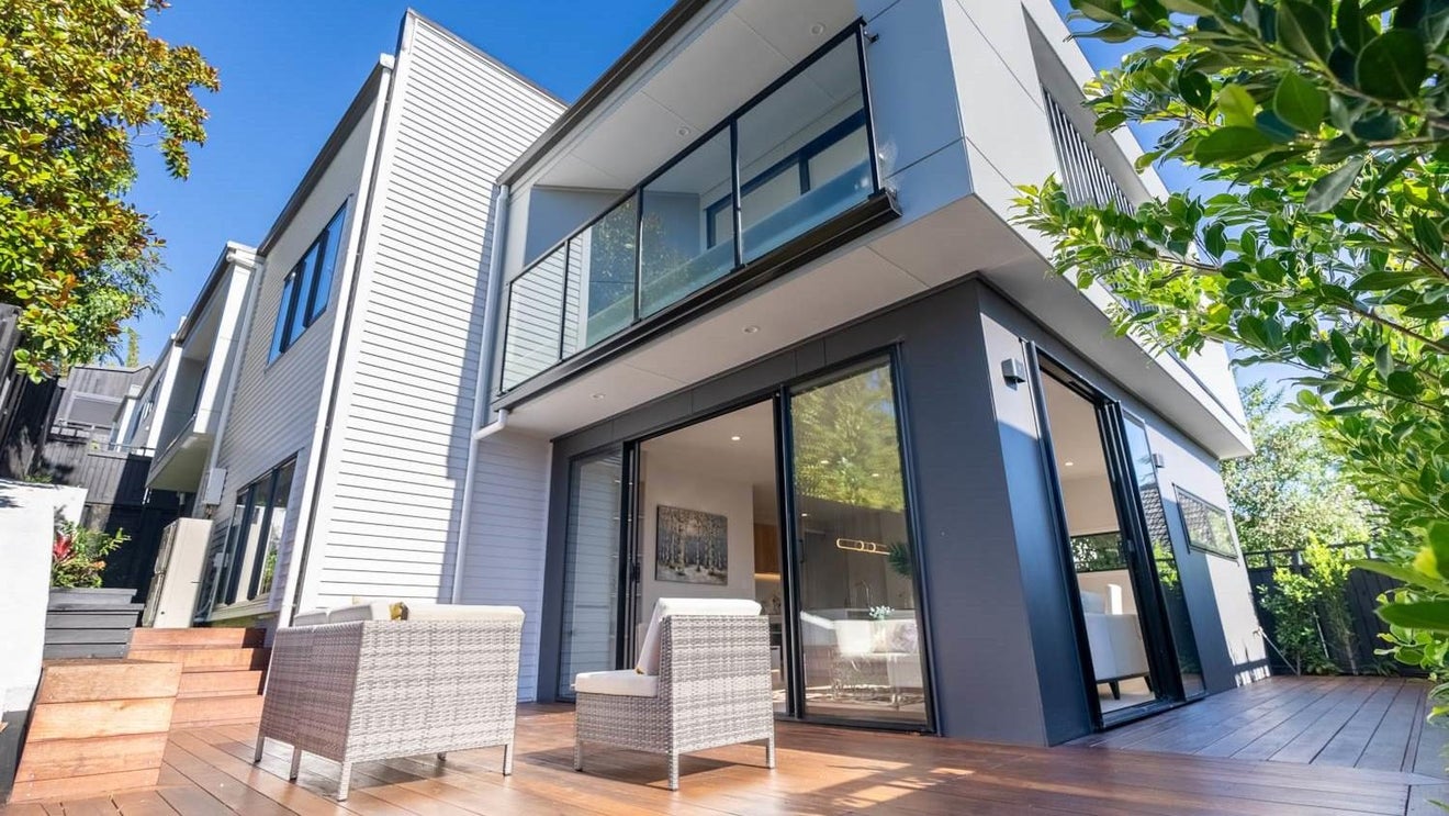71A Rukutai Street, Orakei, Auckland - Carousel 1
