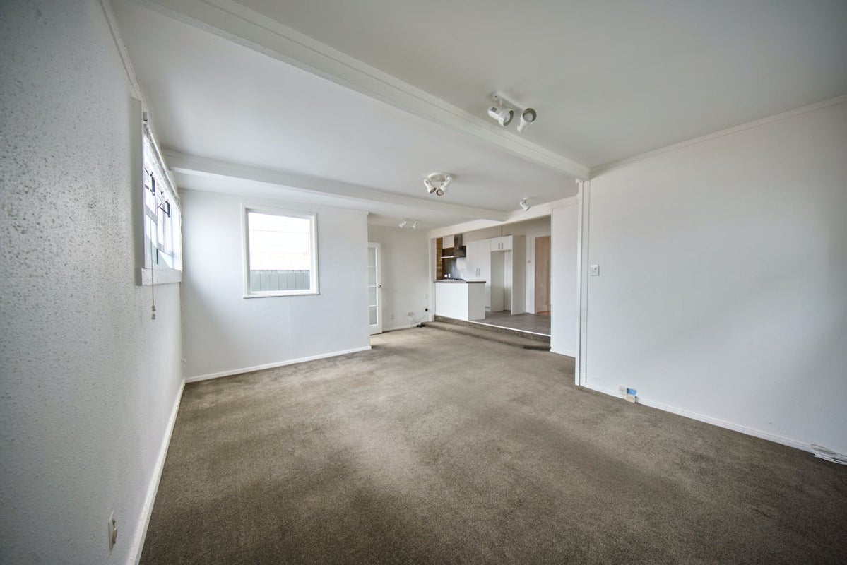 2/28 Burleigh Street, Grafton, Auckland - Carousel 2
