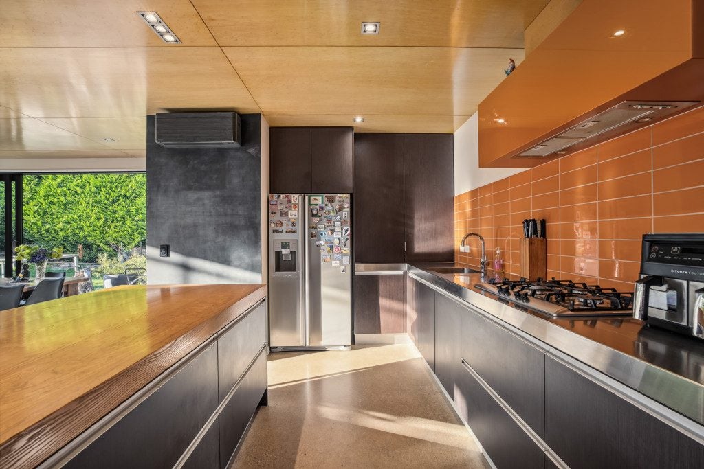 26 Quarry Place, Lake Hayes, Queenstown - Carousel 2