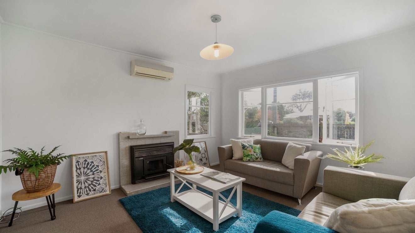 8 Bulwer Road, Te Hapara, Gisborne - Carousel 2