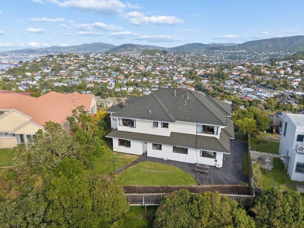 18 Imran Terrace, Khandallah, Wellington - Carousel 2