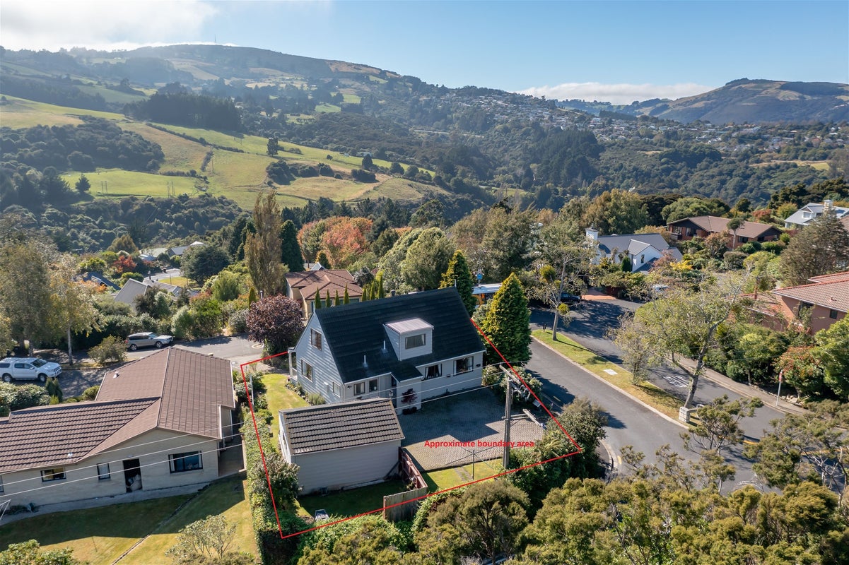 1 Garden Place, Glenleith, Dunedin - Carousel 18