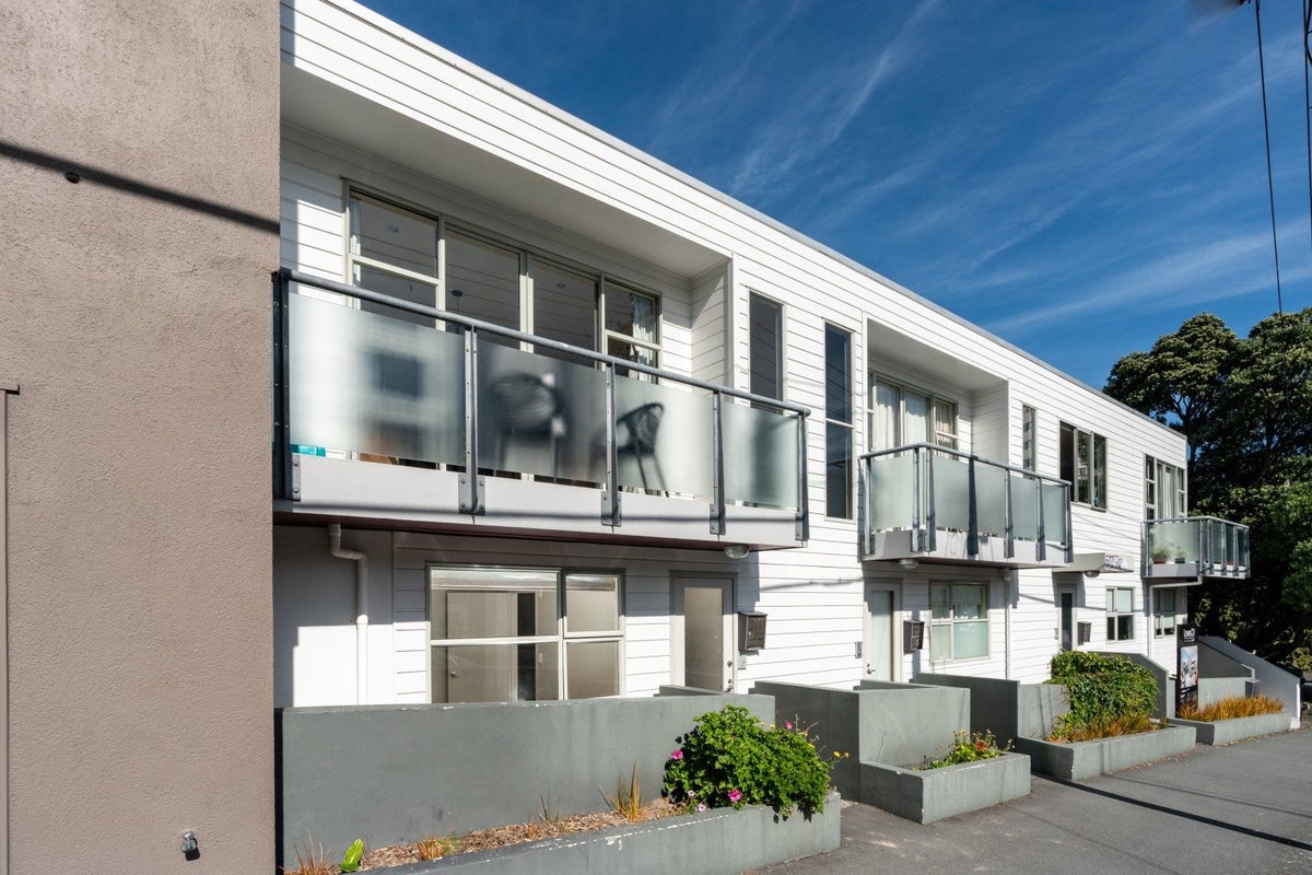199 Tasman Street, Mount Cook, Wellington - Carousel 1