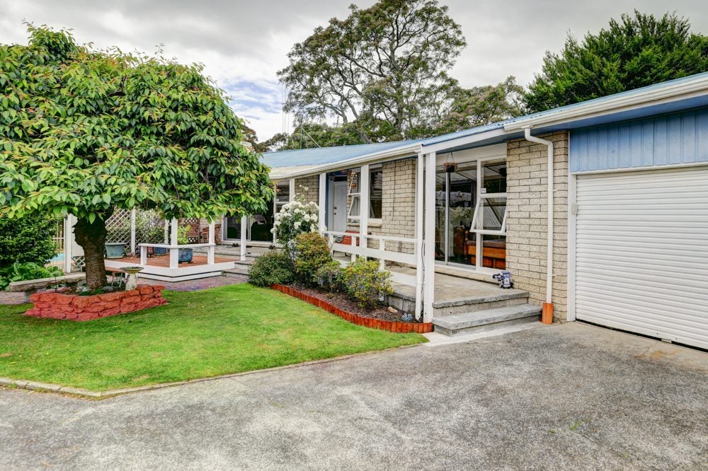 26 Te Anau Place, Glenview, Hamilton - Carousel 1