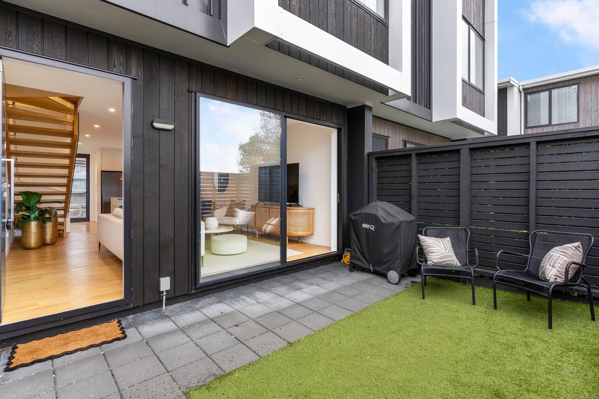 52D Selwyn Avenue, Mission Bay, Auckland City, Auckland - Carousel 2