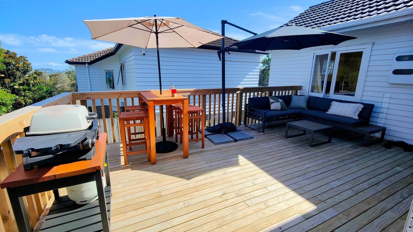 1/63 Pupuke Road, Birkenhead, Auckland - Carousel 1
