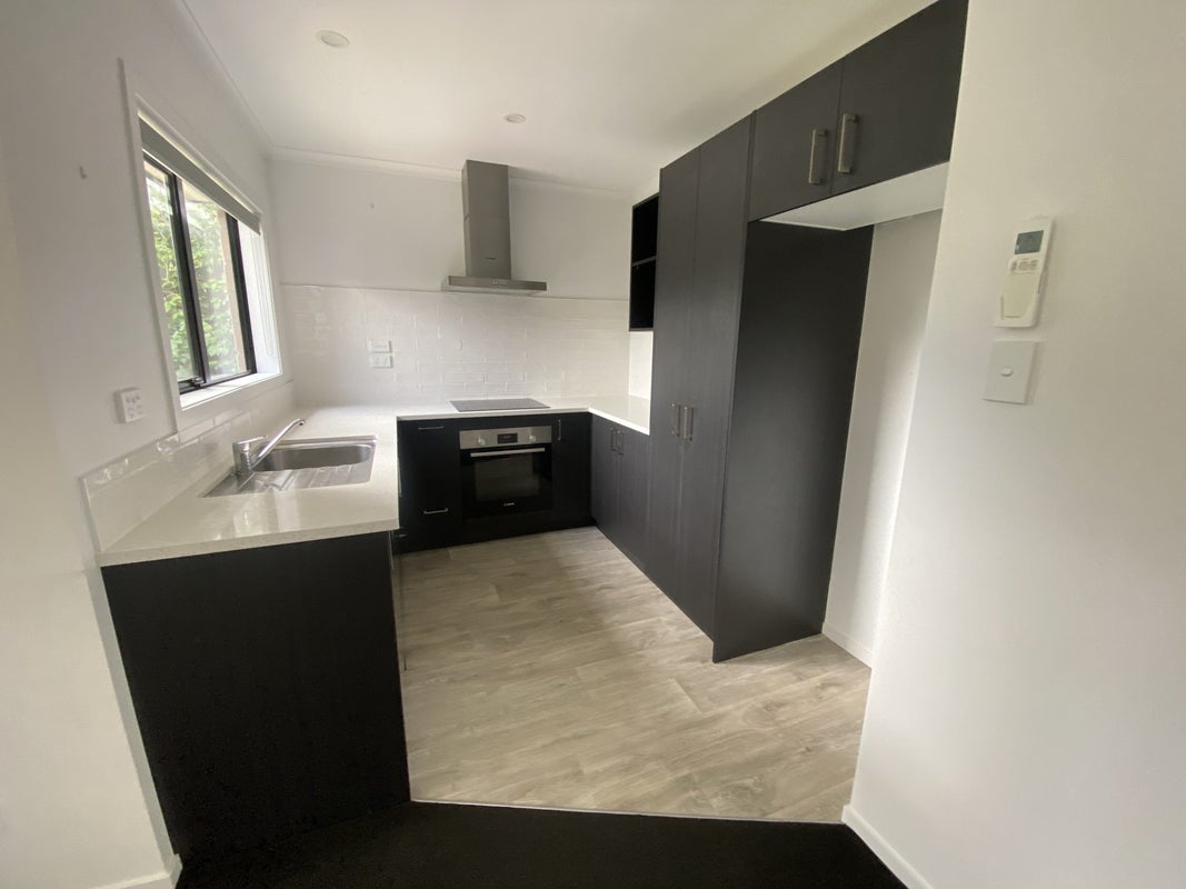 4/15 Alison Street, Hamilton Lake, Hamilton - Carousel 2