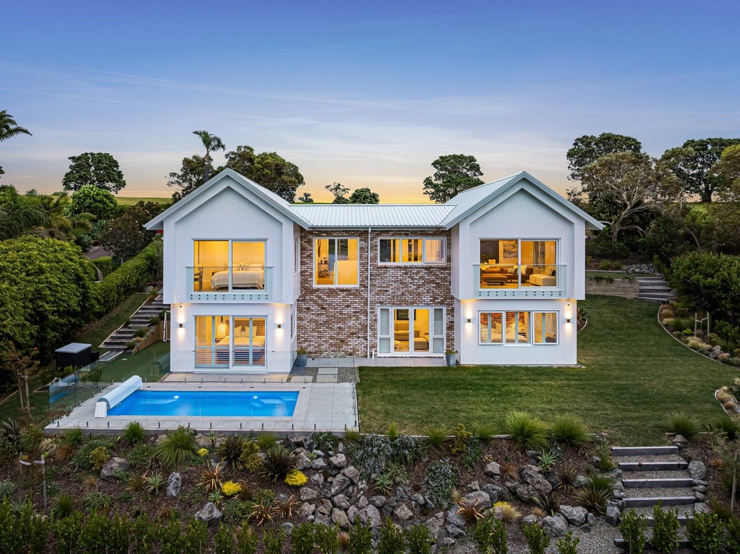 30 Pacific Cliffs Drive, Gulf Harbour, Rodney, Auckland - Carousel 1