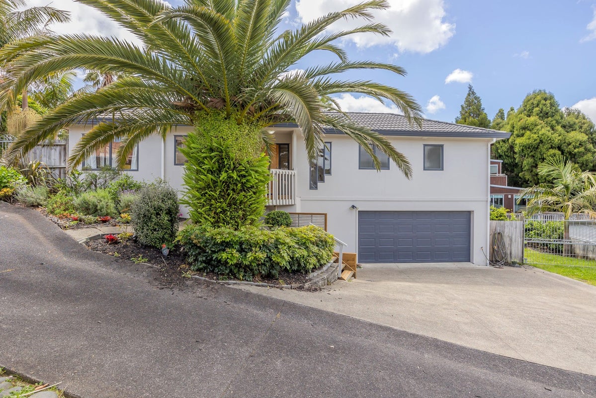77A Colwill Road, Massey, Auckland - Carousel 2