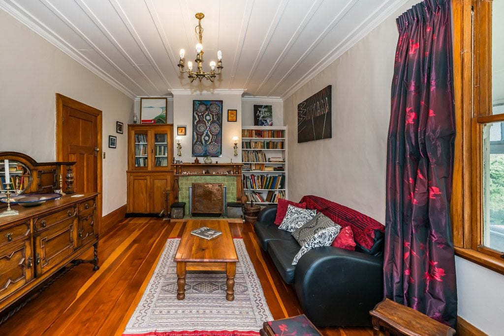 64 Wellington Road, Paekakariki, Paekakariki - Carousel 2
