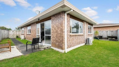 5/54 Lakeside Drive, Orewa, Orewa - Carousel 1