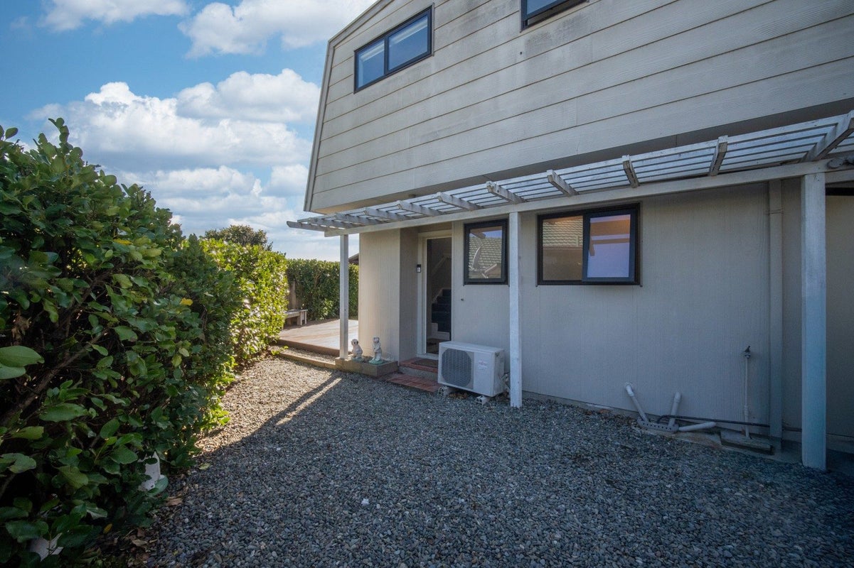 2/2 Nikau Street, Stoke, Nelson - Carousel 20