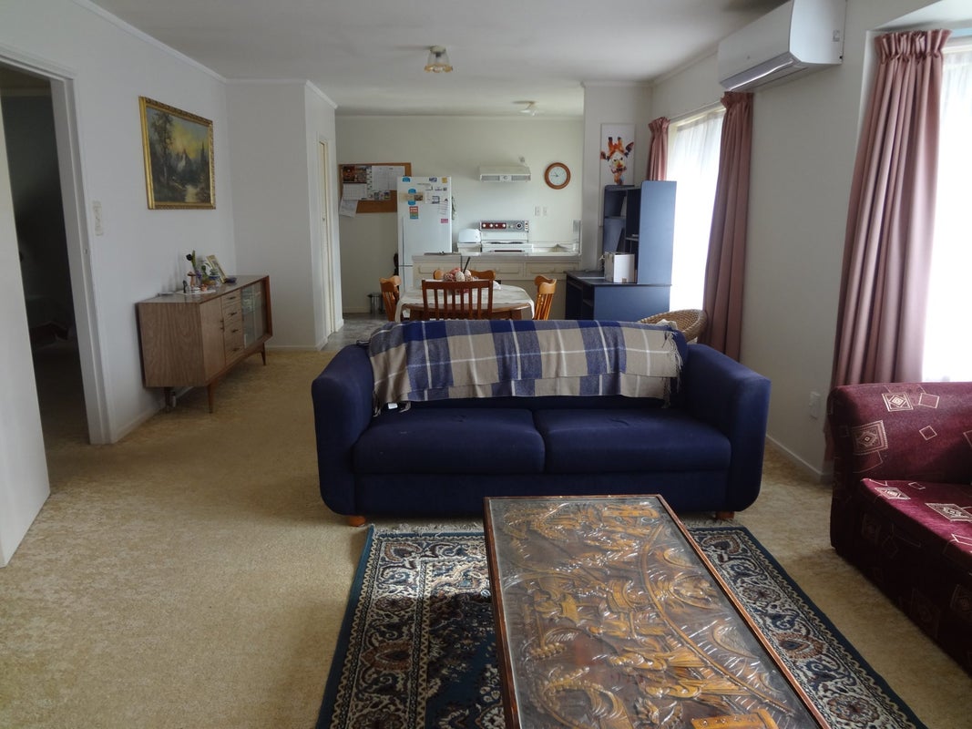 15 Devon Street, Glenholme, Rotorua - Carousel 2
