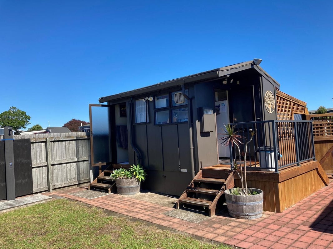 102 Kauri Crescent, Matarangi - Carousel 2