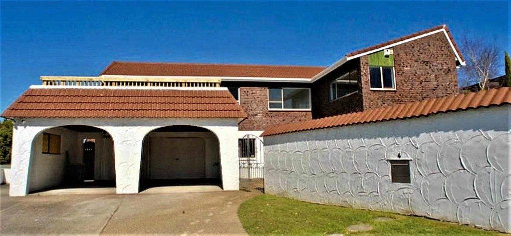 4 Amante Crescent, Mairangi Bay, Auckland - Carousel 2