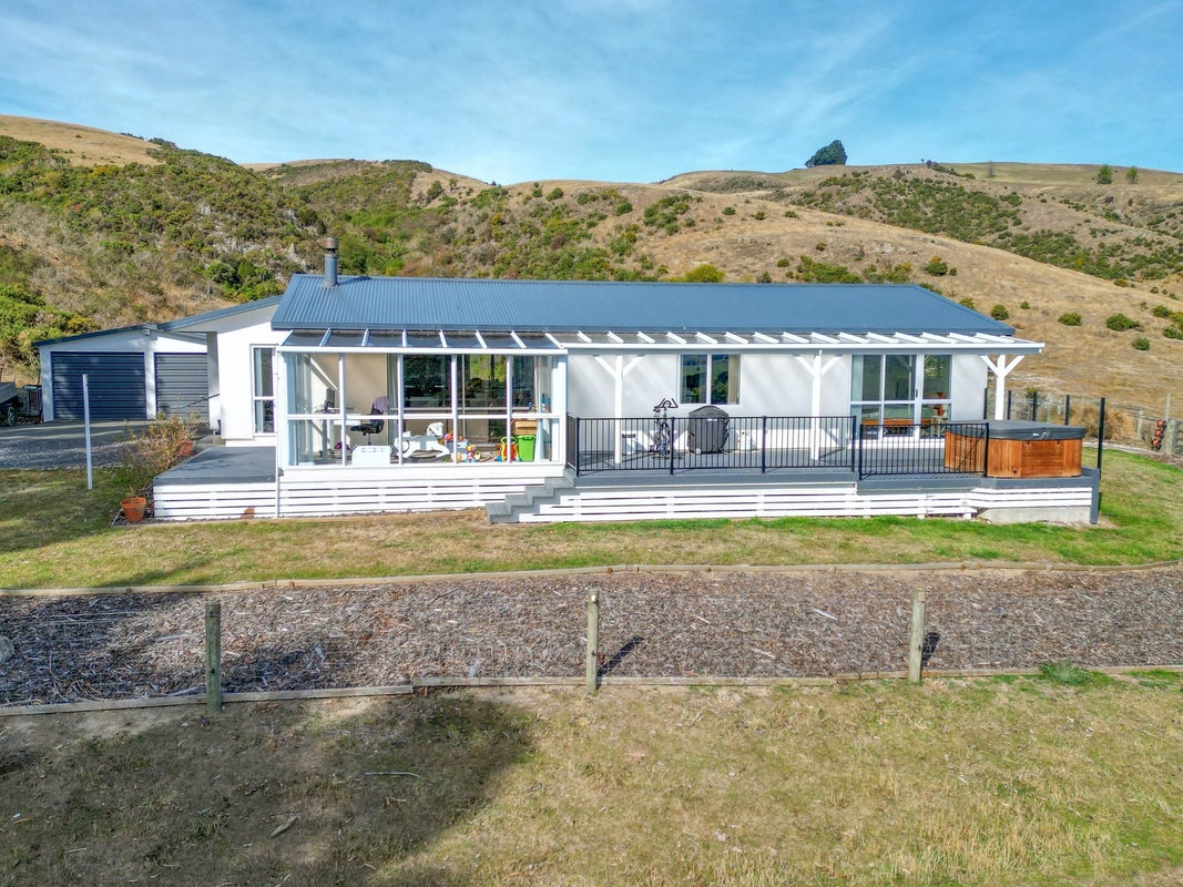 12 Allanton-Scroggs Hill Road, Allanton, Mosgiel - Carousel 1