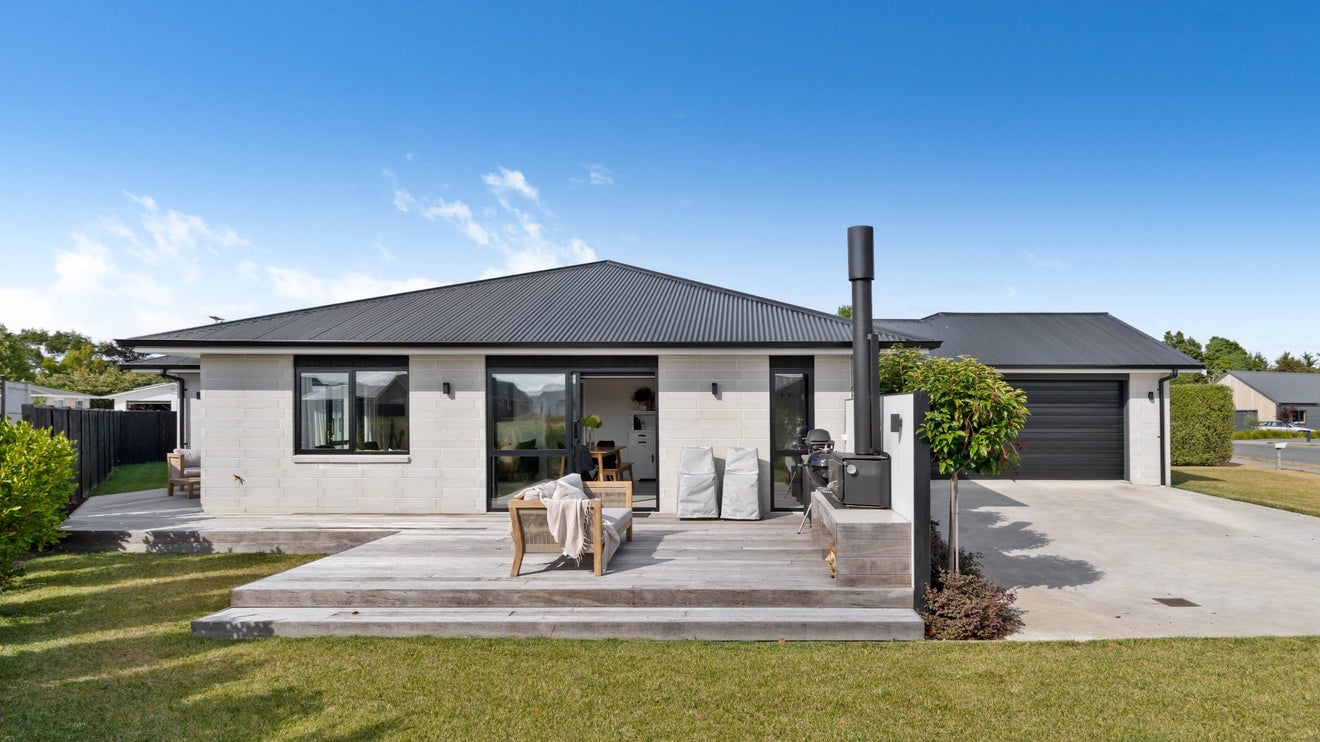60 Miro Street, Lansdowne, Masterton - Carousel 1
