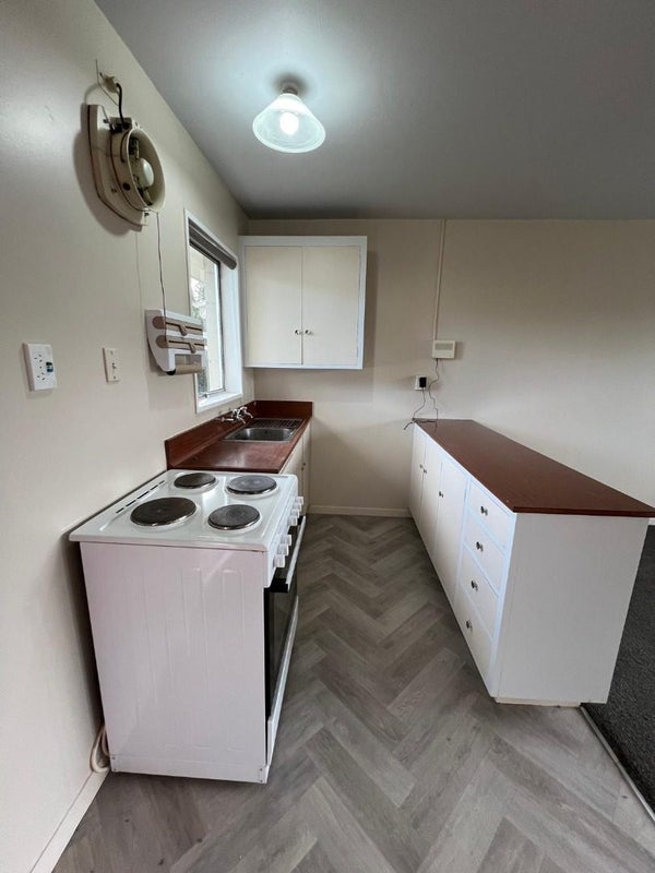 2/127 Southampton Street, Sydenham, Christchurch - Carousel 2