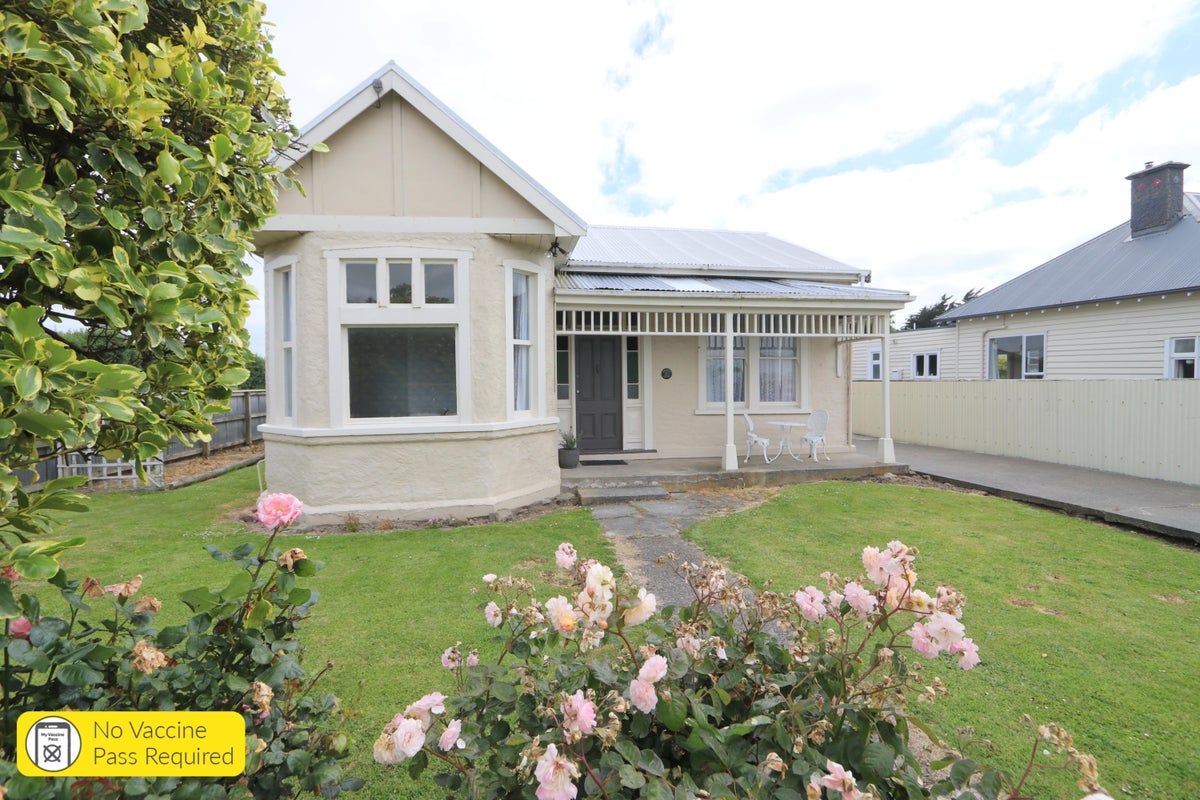 8E Avenal Street, Avenal, Invercargill - Carousel 1