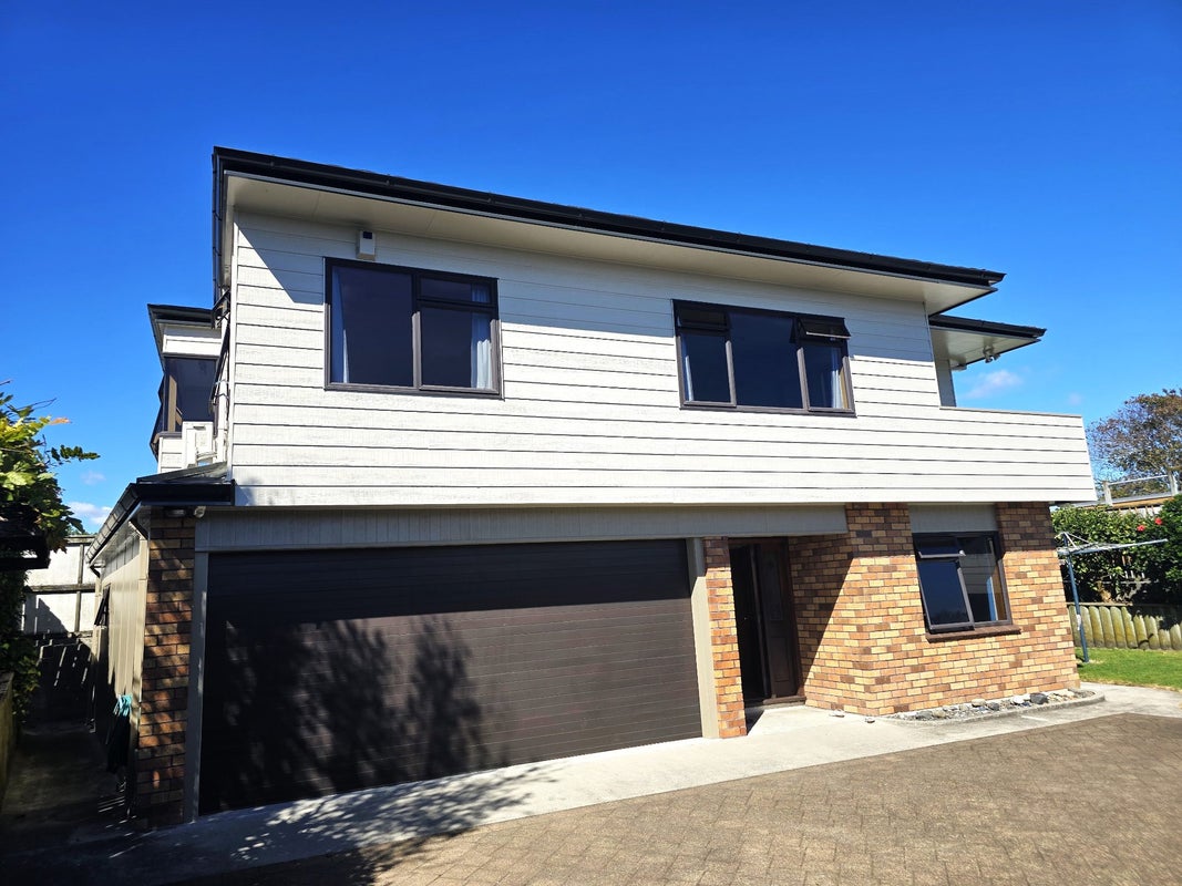 58 Welcome Bay Road, Welcome Bay, Tauranga - Carousel 1