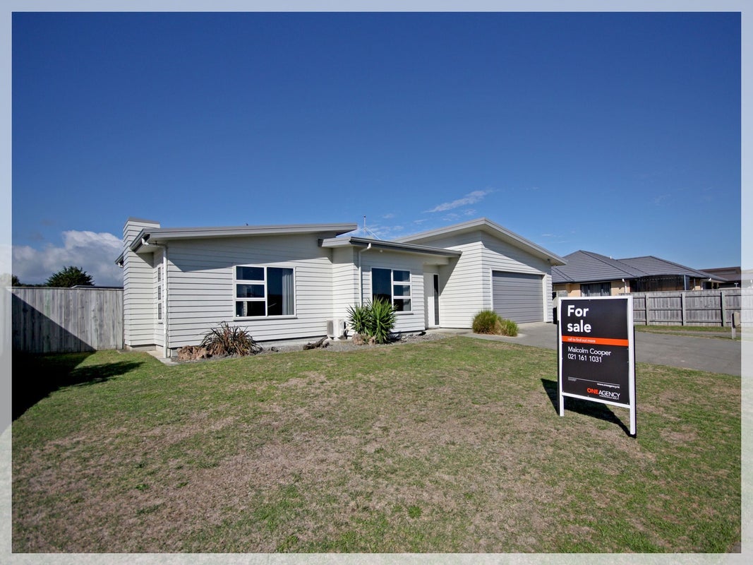 24 Forbes Road, Foxton Beach, Foxton - Carousel 2