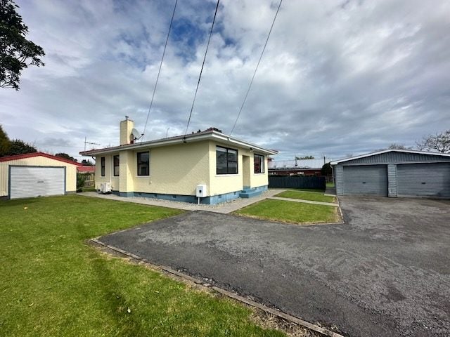 516 Richmond Road, Lepperton, New Plymouth - Carousel 29