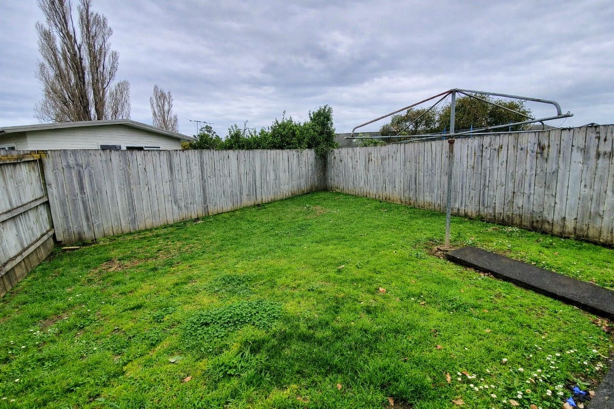2/312 Massey Road, Mangere East, Manukau City, Auckland - Carousel 8