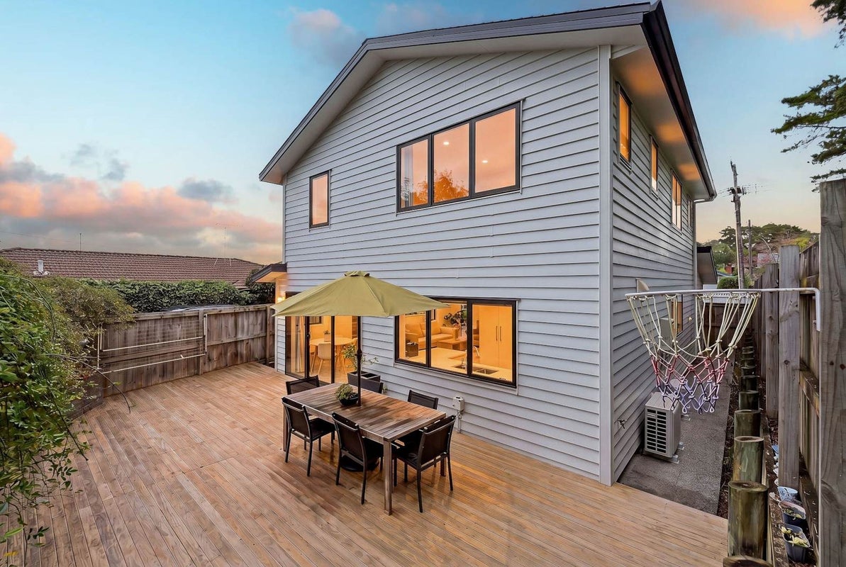 49A Hillcrest Avenue, Hillcrest, Auckland - Carousel 2