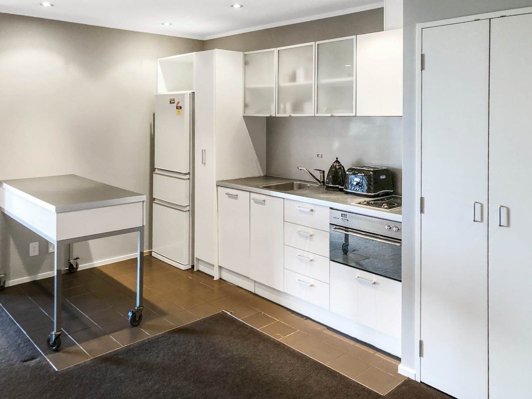 413/184 Symonds Street, Grafton, Auckland - Carousel 2