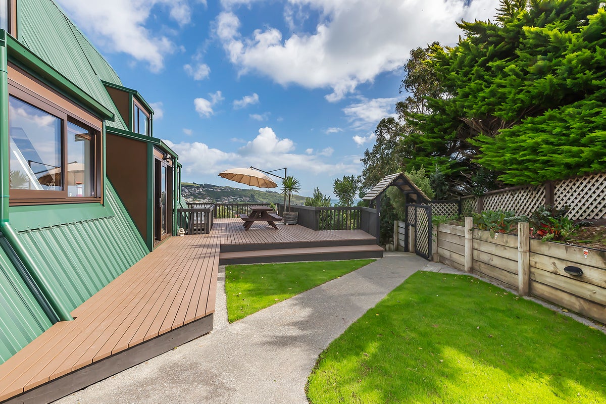 1 Mapplebeck Street, Titahi Bay, Porirua - Carousel 35